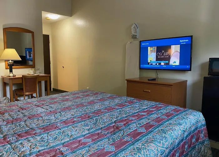 La Mirage Inn Hollywood